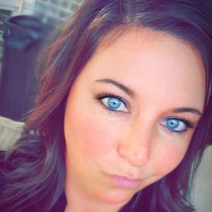 Meet your Posher, Candi